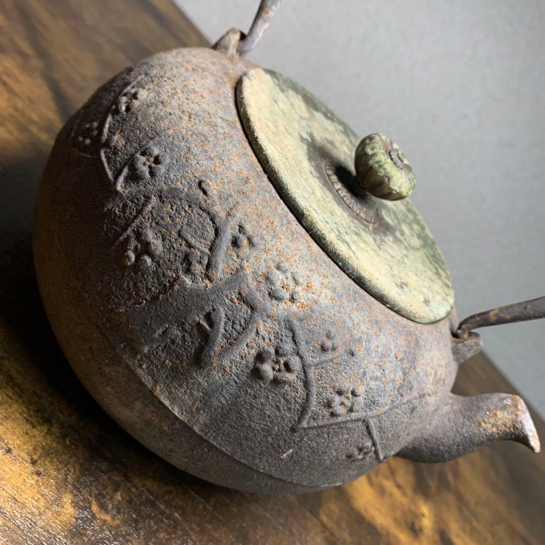 K777⭐︎かなり古い 南部鉄器 梅に鳥 花鳥象嵌 鉄瓶 在銘 江戸期