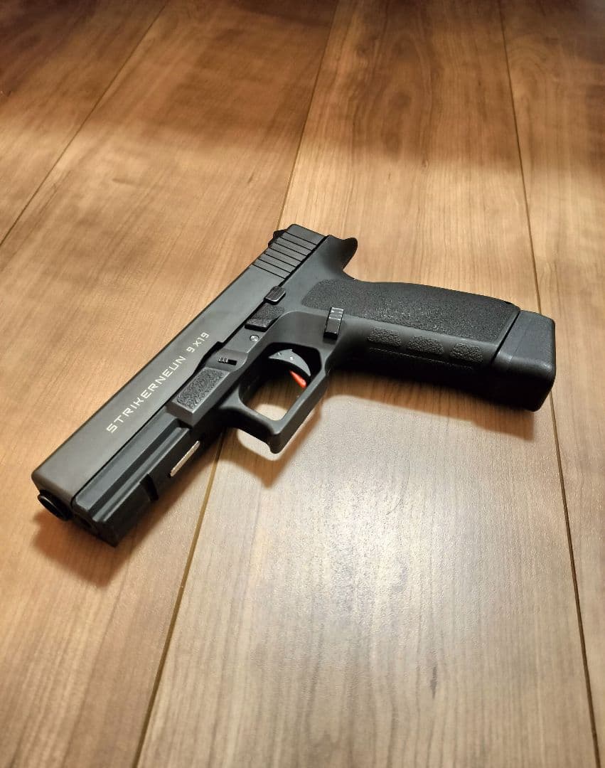 ストライカー9　カーボネイト