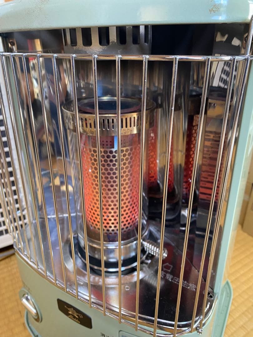 【値下げ！早い物勝ち】アラジン 石油ストーブ CAP-U289 2022年製