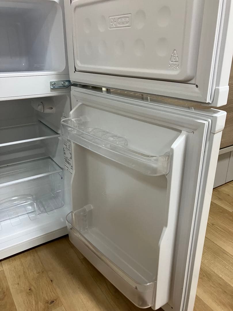 MAXZEN 85L 2ドア冷凍冷蔵庫 JR085HM01WH