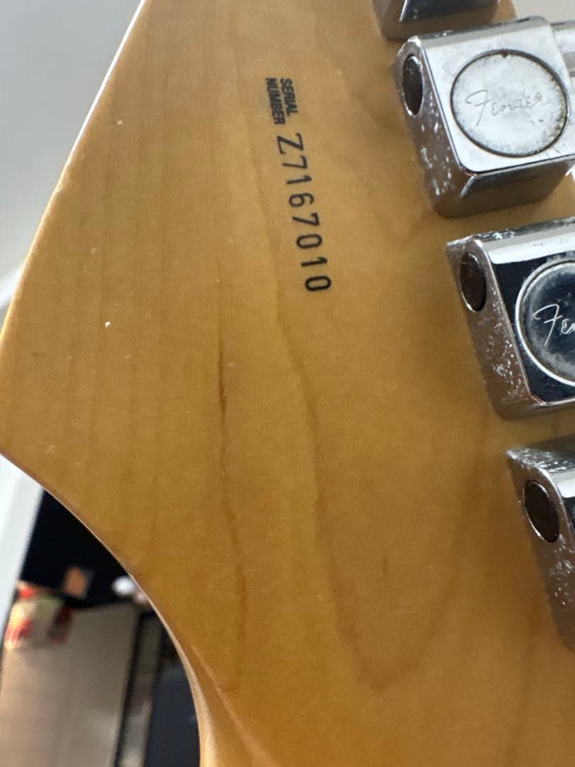 Fender USA standard Stratocaster 改造あり
