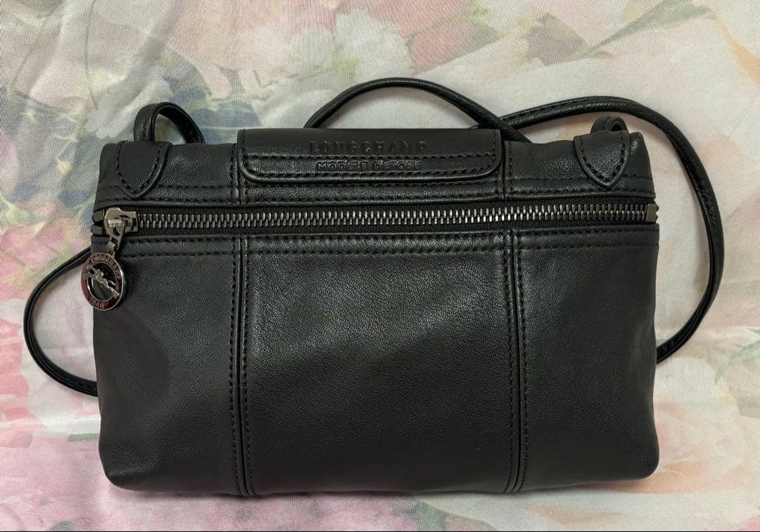 ロンシャン　ル　プリアージュ　キュイール　ショルダーバッグ　ポシェット