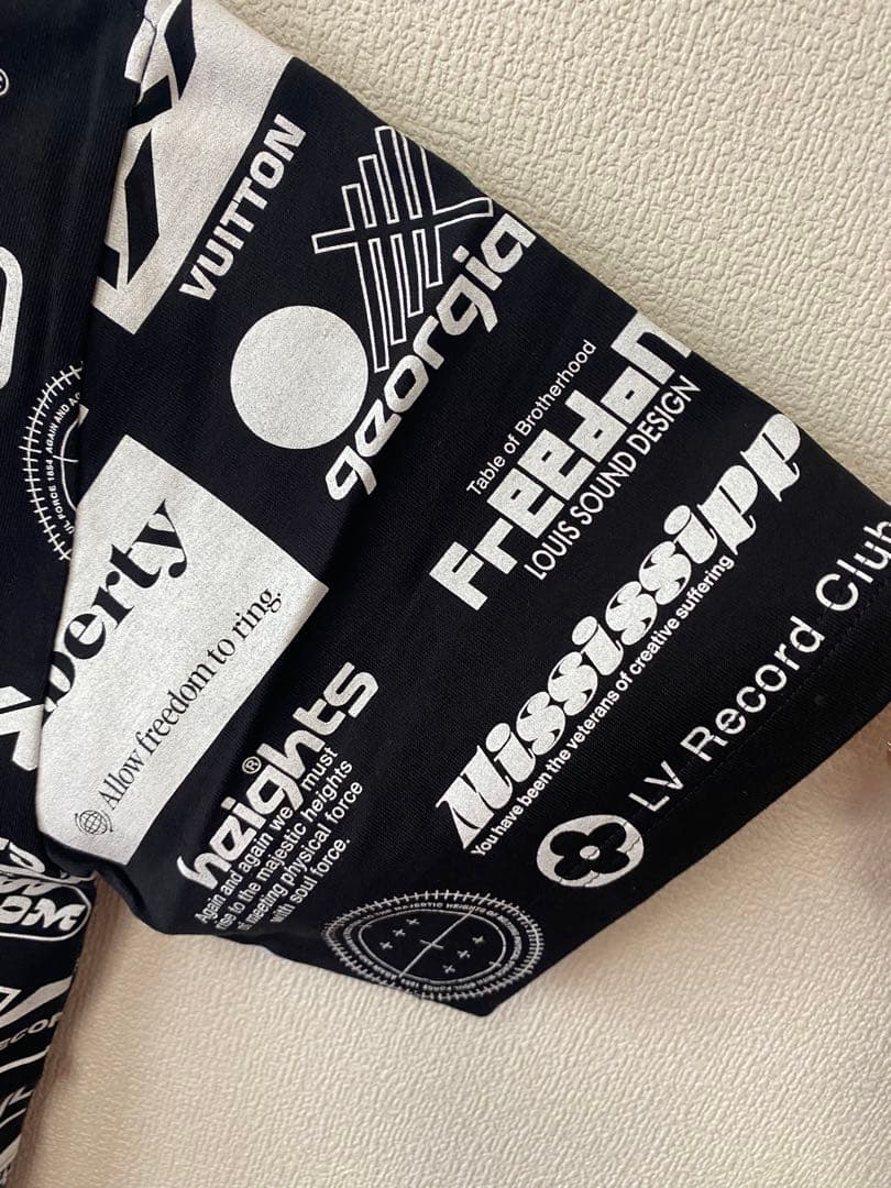 極美品　即日発送　人気　ルイヴィトン tシャツ ヴァージルアブロー　ブラック