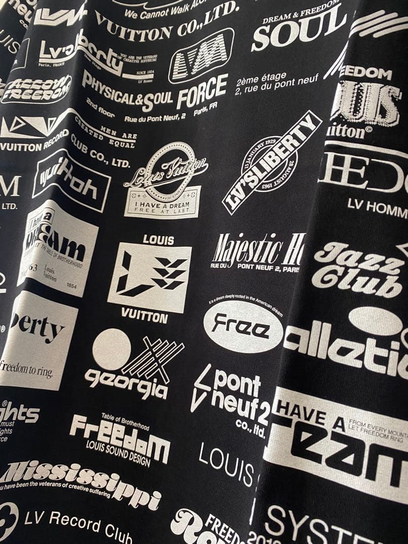 極美品　即日発送　人気　ルイヴィトン tシャツ ヴァージルアブロー　ブラック