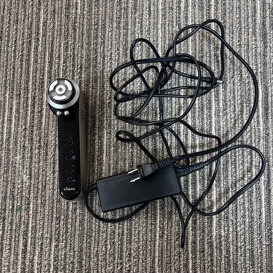 YA-MANフォトプラスプレスステージss 美顔器 充電器付き