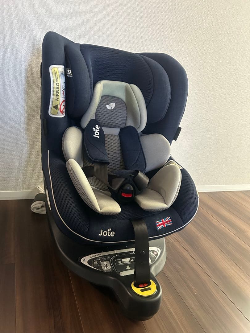 Joie アイアーク360° チャイルドシート　取り扱い説明書付き