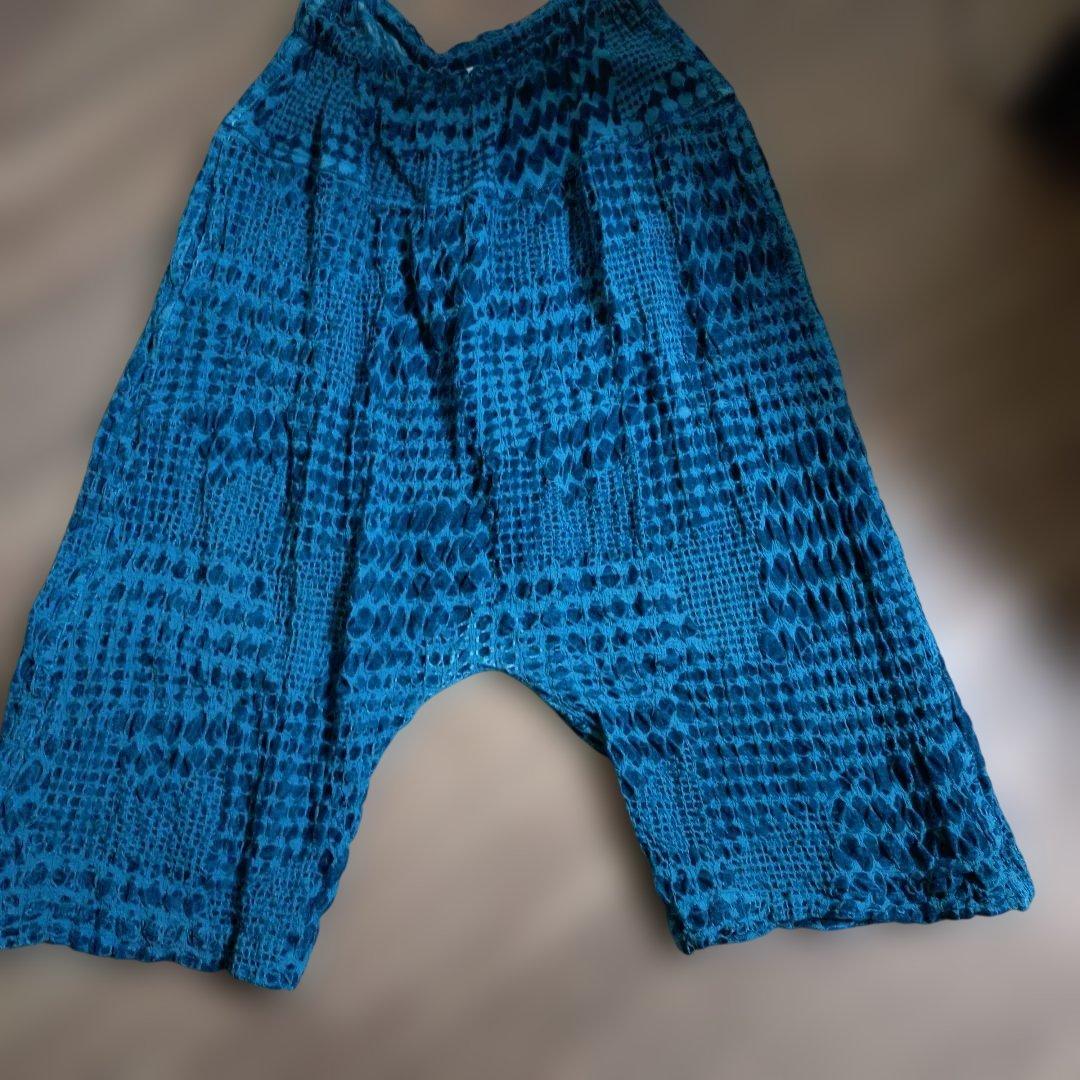 イッセイミヤケｍeのパンツ