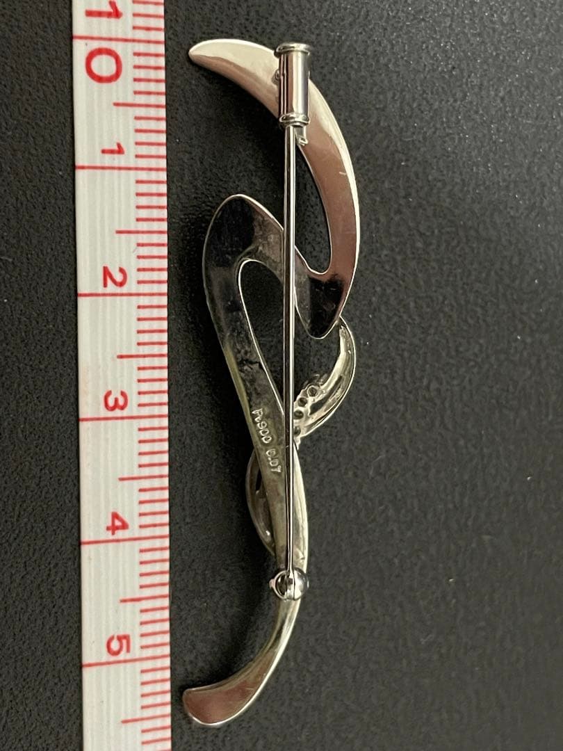 PT900 ダイヤモンド ブローチ