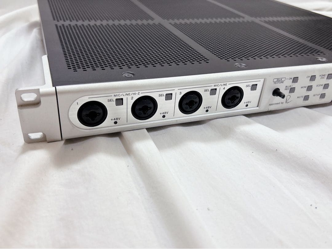 Steinberg AXR4U オーディオインターフェース