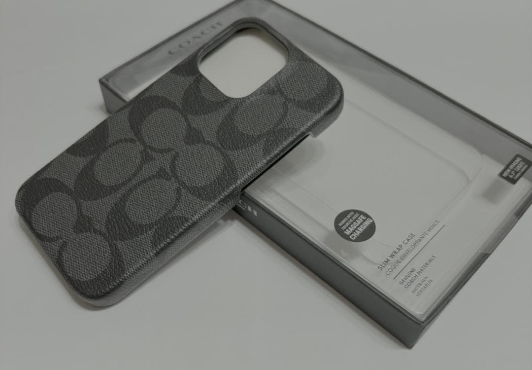 コーチ COACH iPhone13 pro 対応 ケース GRAPHITE