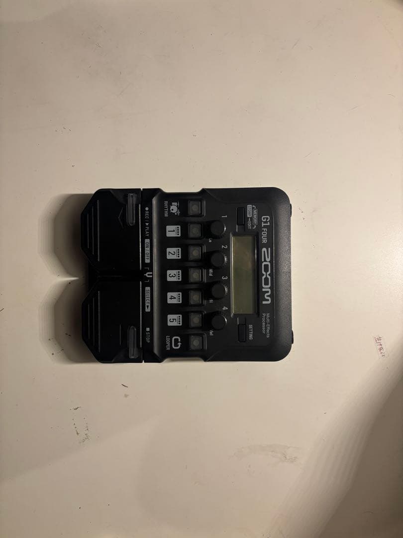 ZOOM G1X Four ギターエフェクター
