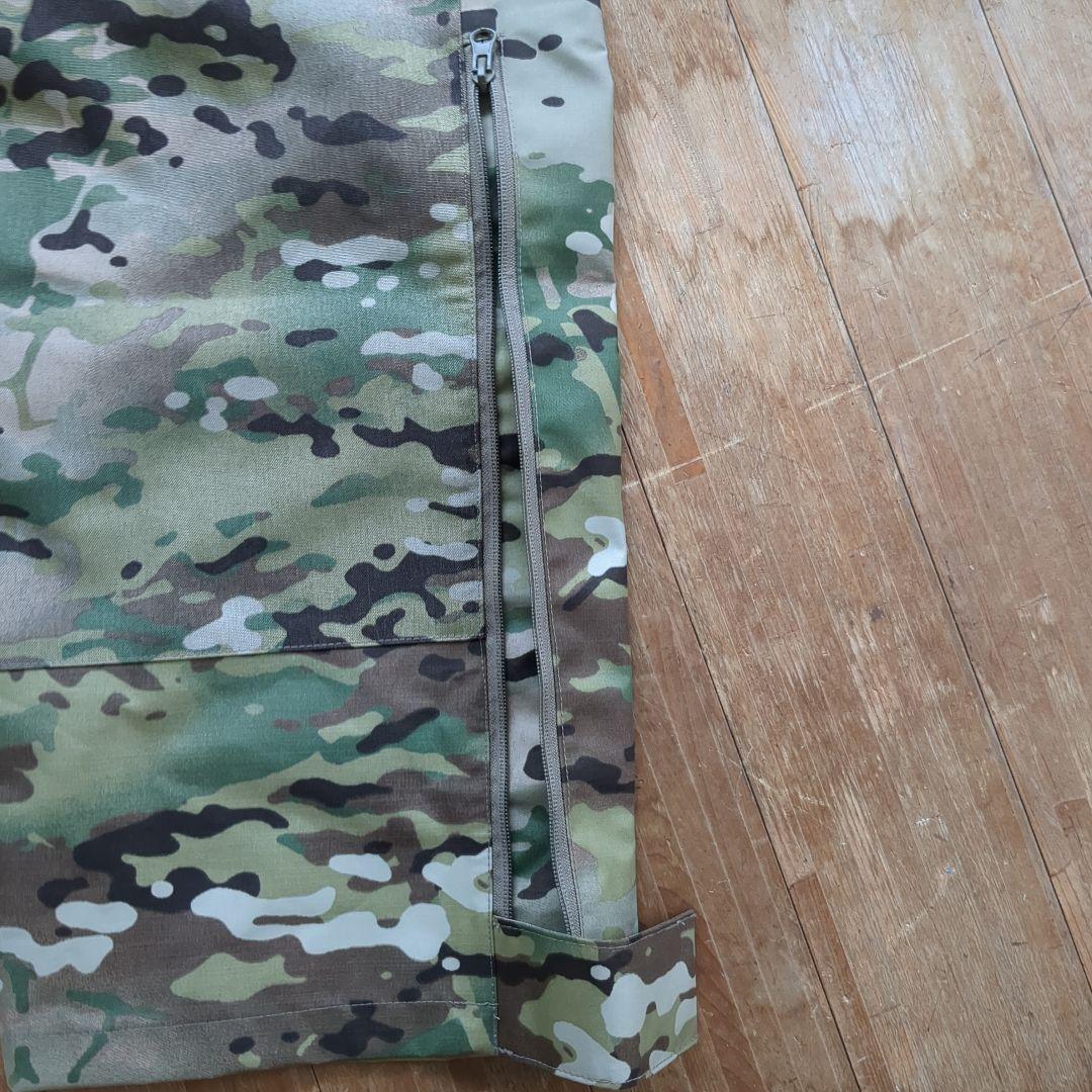 米軍実物　未使用　OCP マルチカム　ゴアテックスパンツ　M−R ①