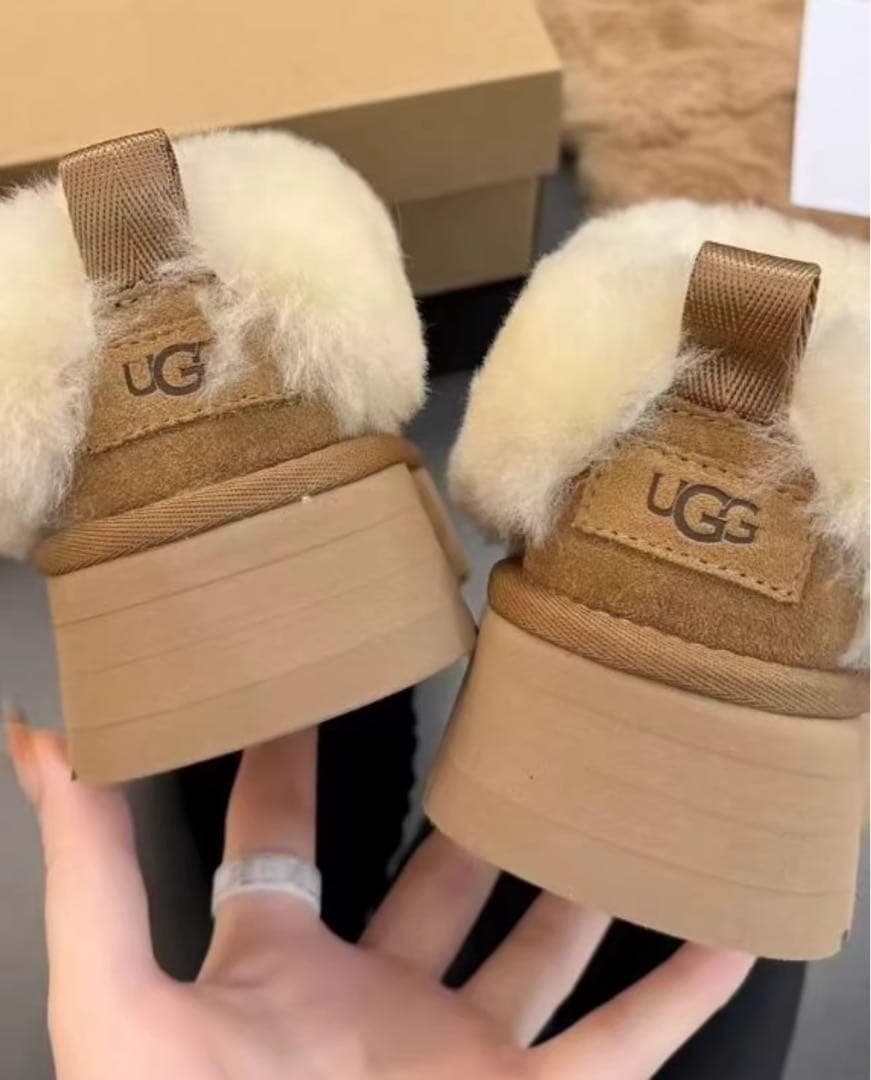 UGG ブラウン ムートンブーツ厚底24CM