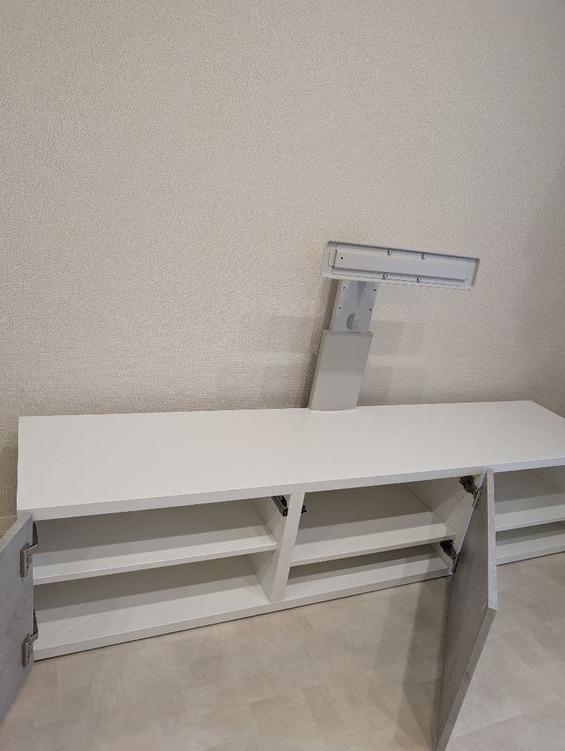 IKEA テレビ台　ベストー（ライトグレー）