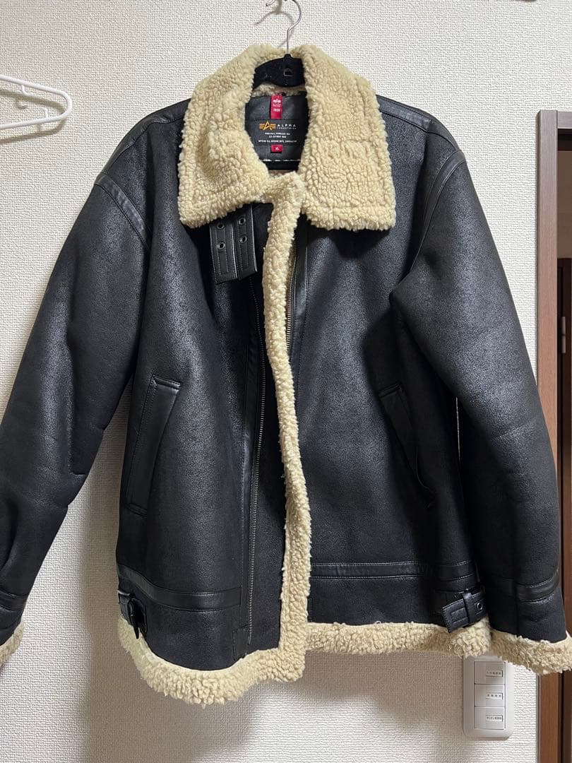 ALPHA フェイクムートンジャケット