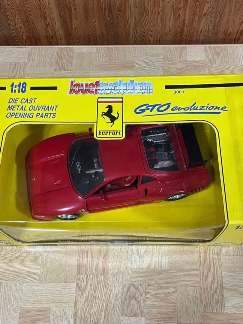 jouefevolution kyosho 1/18フェラーリGTO