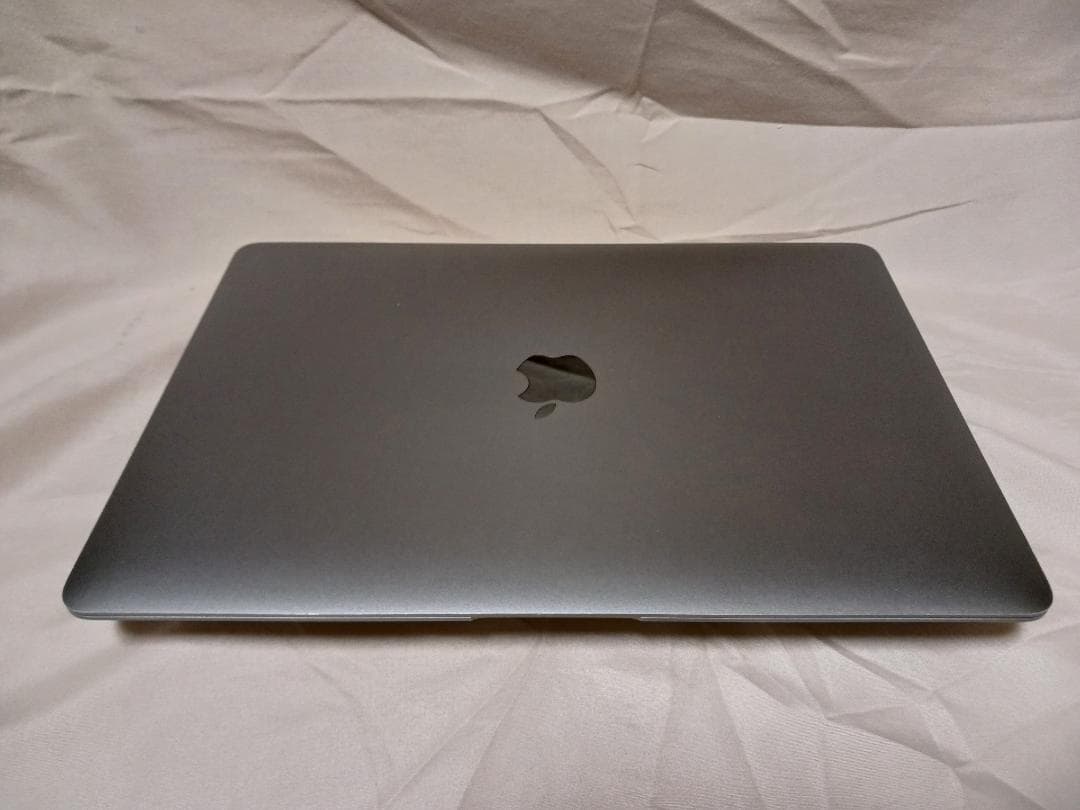 i5/16/256 バッテリー換済　MacBook Air 13　A1932