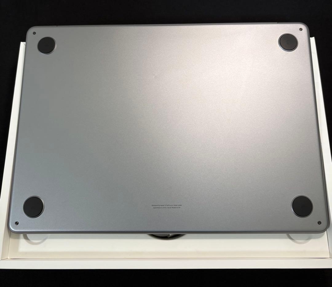 【美品】MacBook Air M2 256GB 8GB バッテリー100%