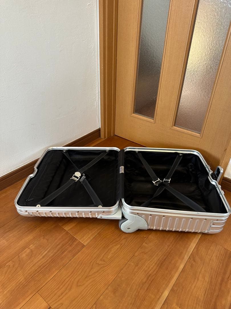 RIMOWA リモワ トパーズ ビジネストロリー 2輪 機内持込可