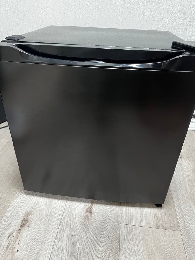 MAXZEN 前開き冷凍庫 JR031MLO1GM