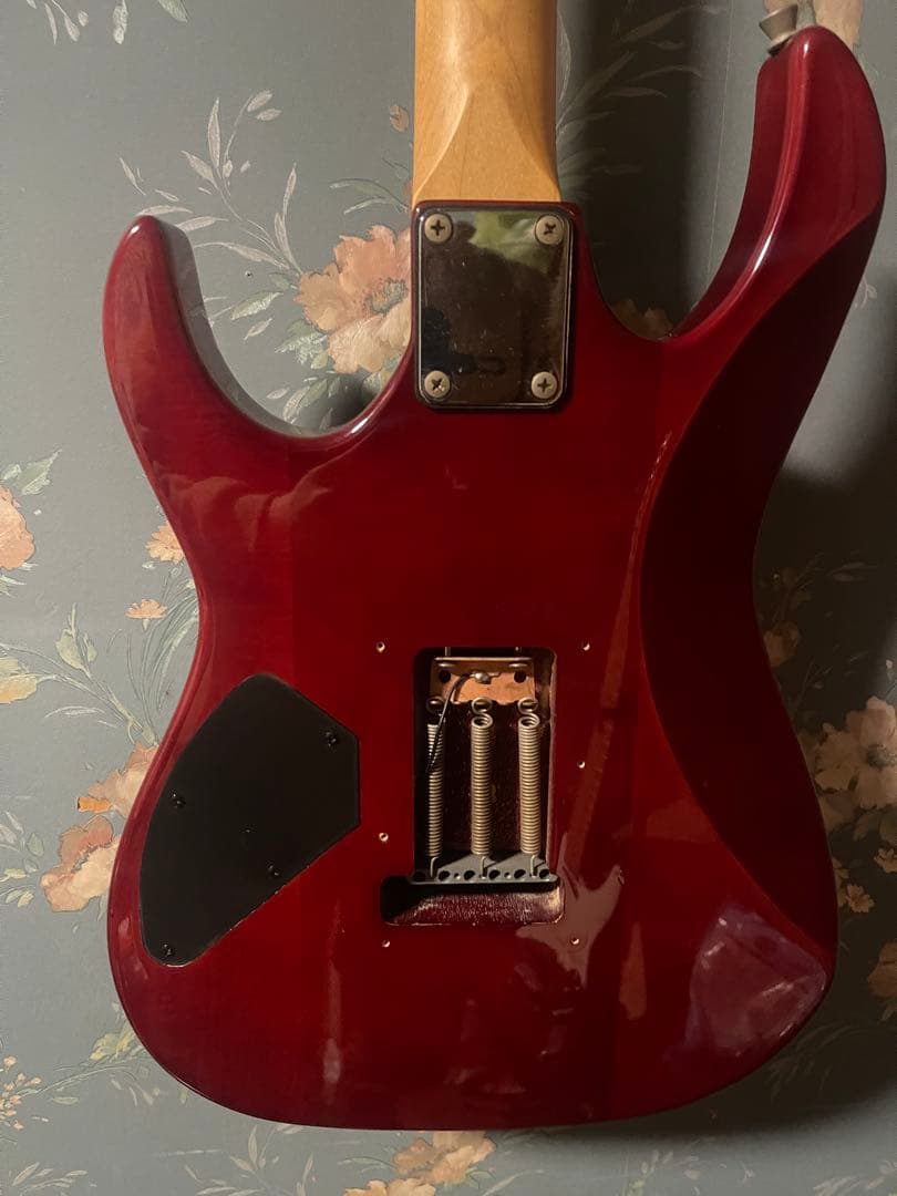 Ibanez GIOエレキギター レッド