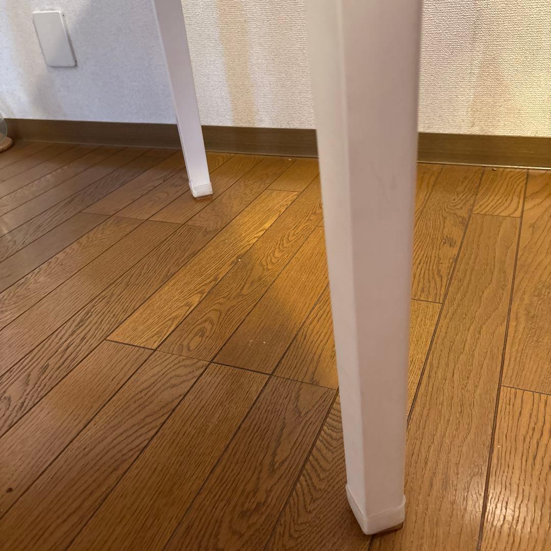 モモナチュラル　ダイニングテーブル　ホワイト