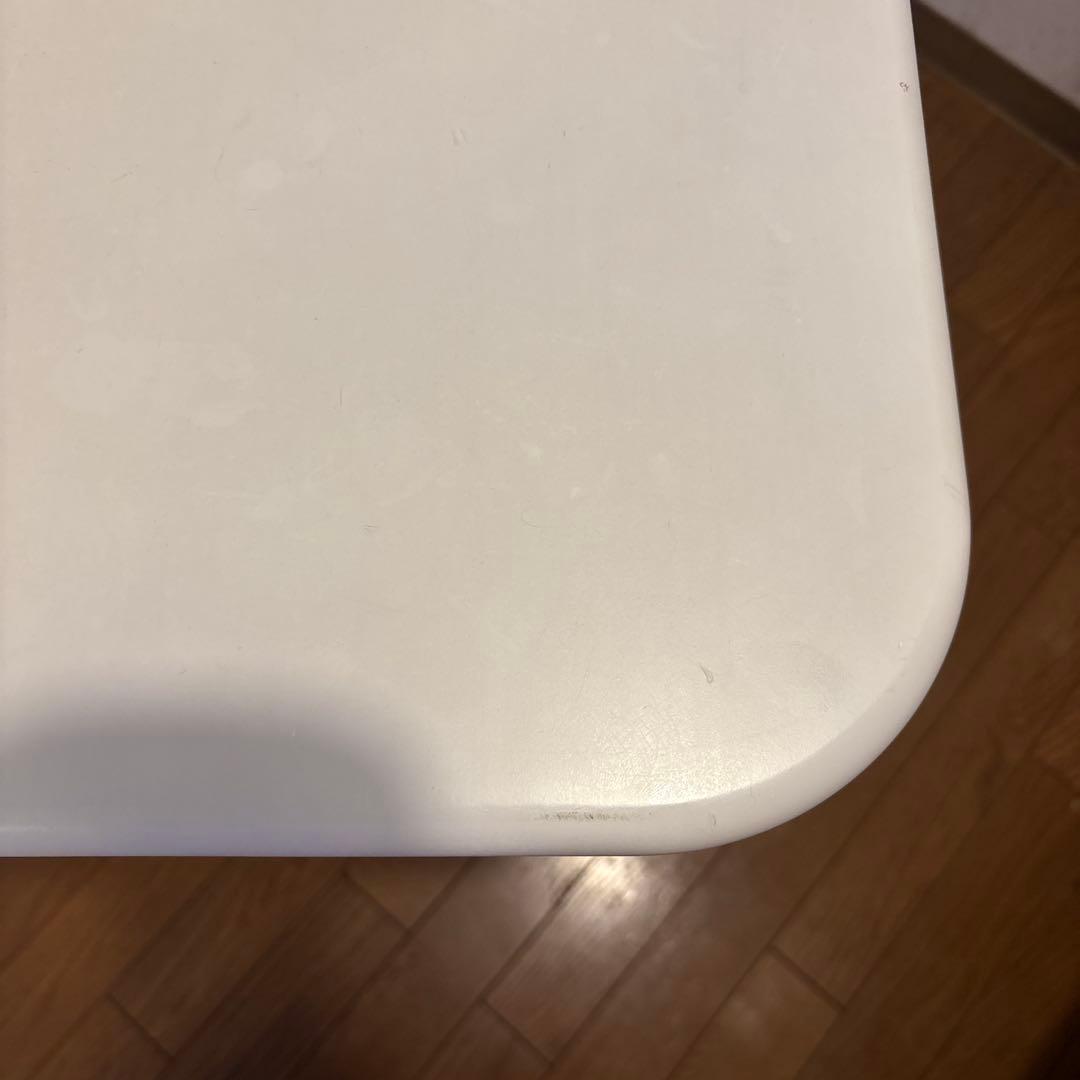 モモナチュラル　ダイニングテーブル　ホワイト