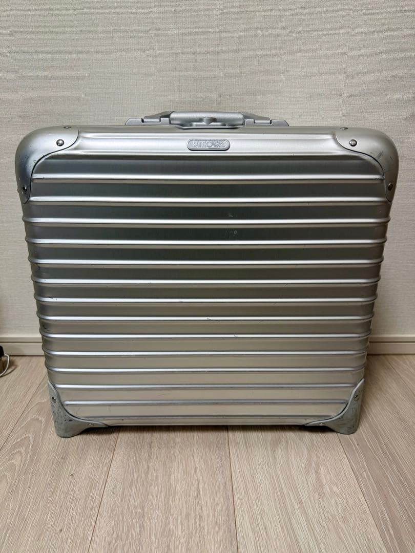 RIMOWA リモワ トパーズ 2輪 ビジネストロリー 機内持ち込み可