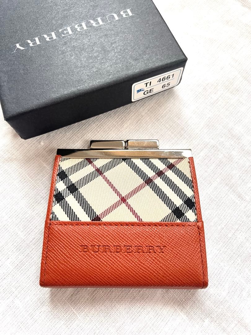 美品　BURBERRY ノバチェック　ケース 美品