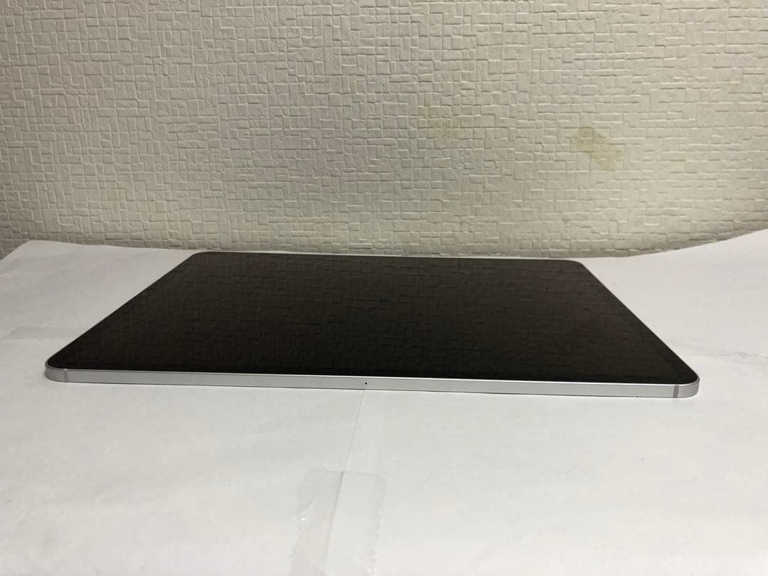 iPad Pro 12.9インチ (第3世代) 256GB SIMフリー N50
