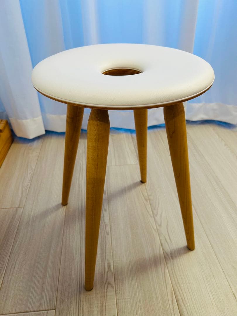 天童木工　リングスツール・ホワイト