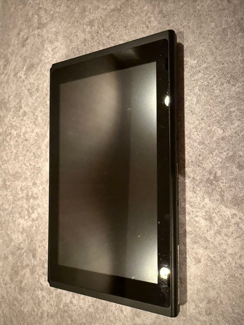 Nintendo Switch ニンテンドースイッチ本体　ネオンレッドブルー