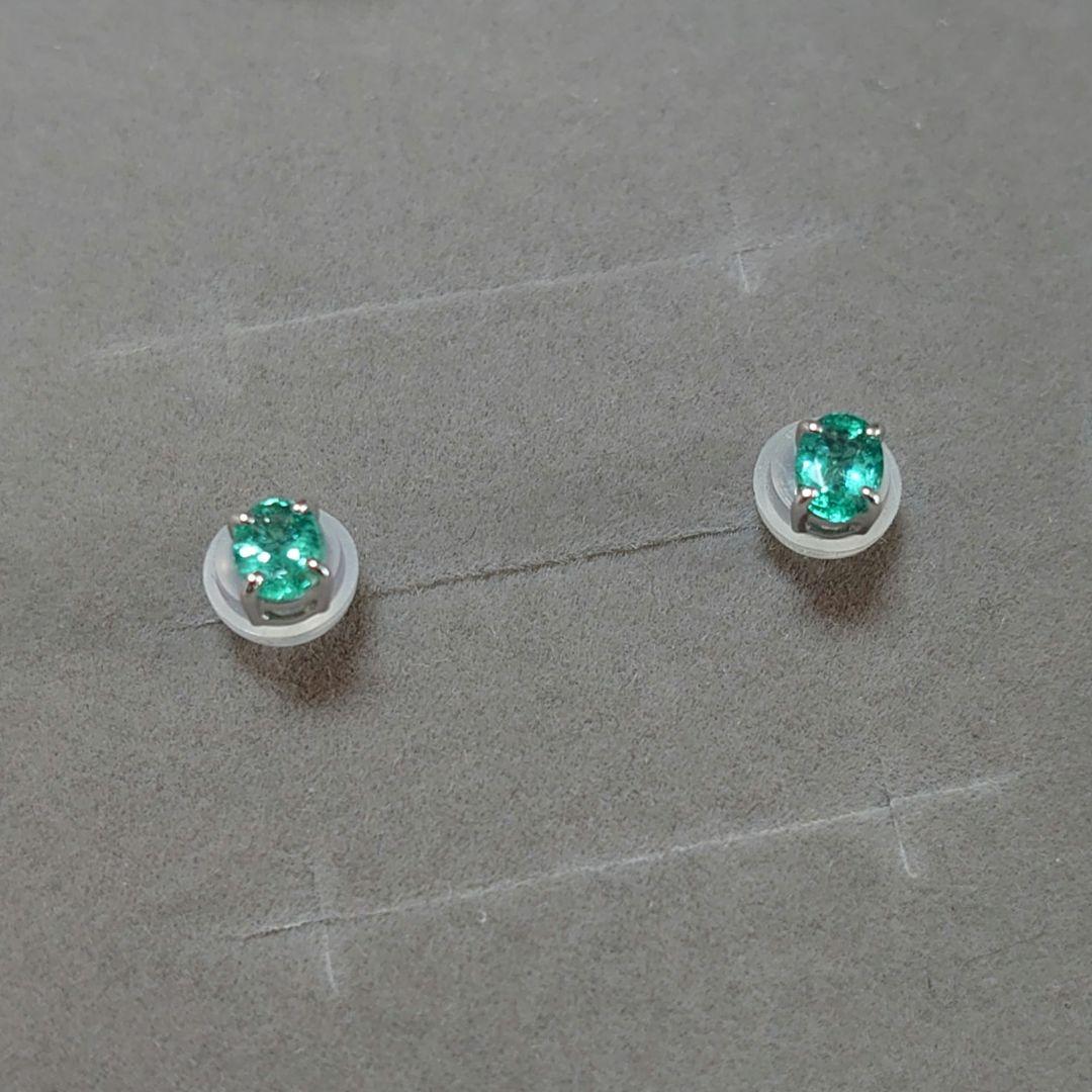 ツツミ　PTエメラルドピアス RPE150-002