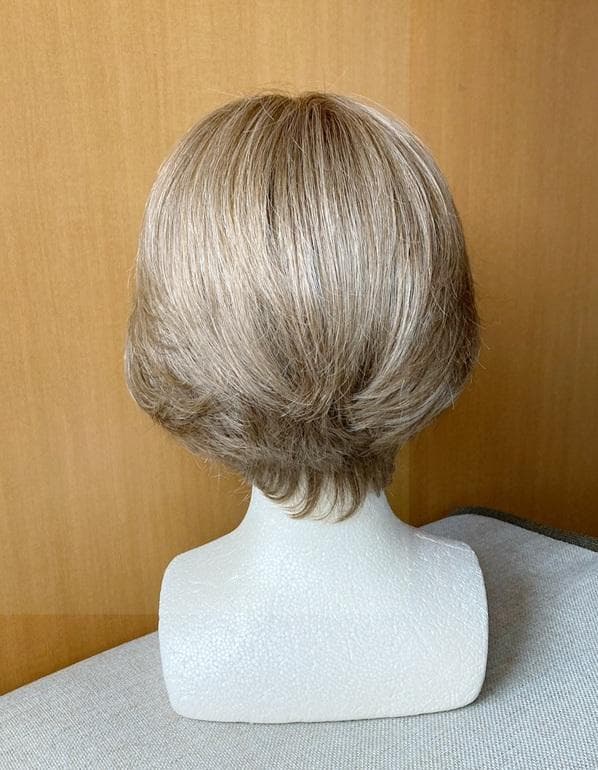 しなもん　VALANPUREMIUM　VP103　ベージュ系ショート