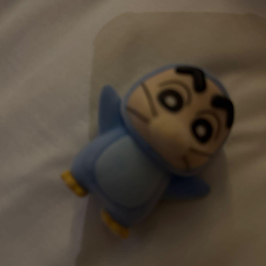 クレヨンしんちゃん 小型フィギュア 青