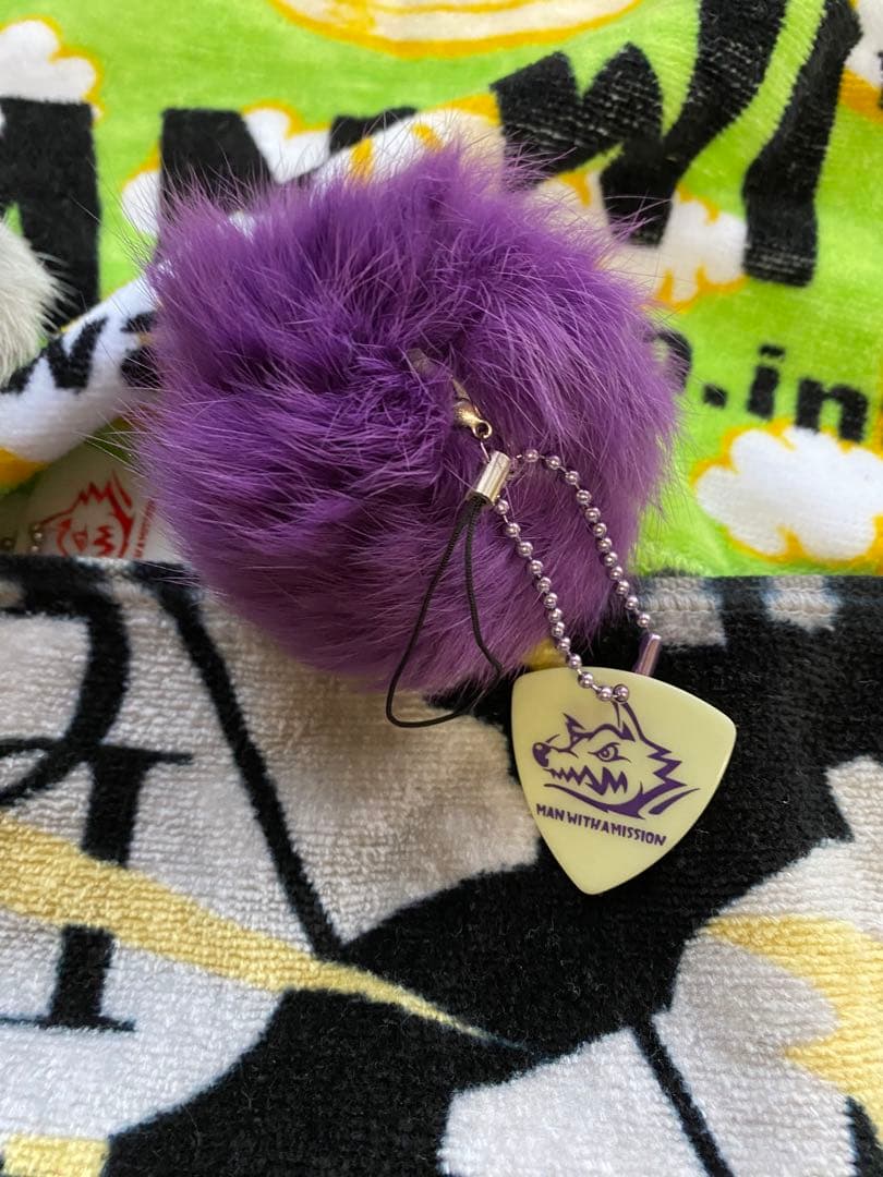 マンウィズ　毛玉キーホルダー
