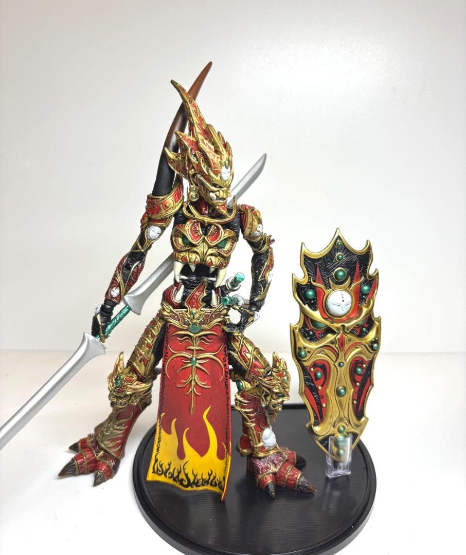 可動改造: マクファーレン マンダリン フィギュア