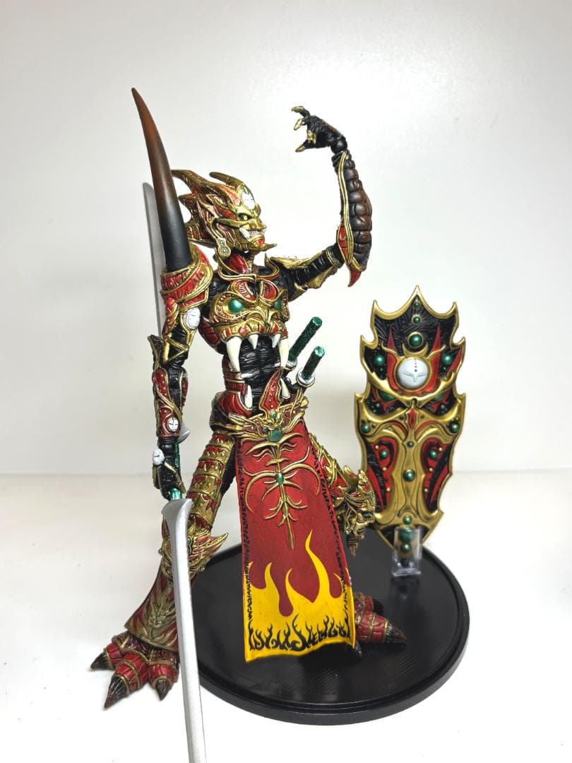 可動改造: マクファーレン マンダリン フィギュア