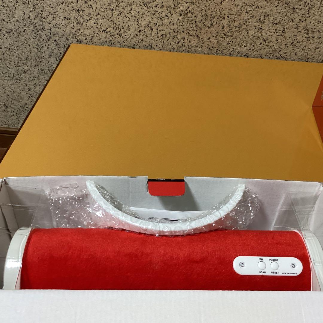 2215 ハローキティ　缶型スピーカー &ハンデデュエットカラオケ