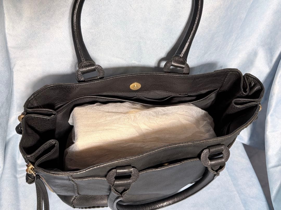 Vivienne Westwood レザーショルダーバッグ 黒