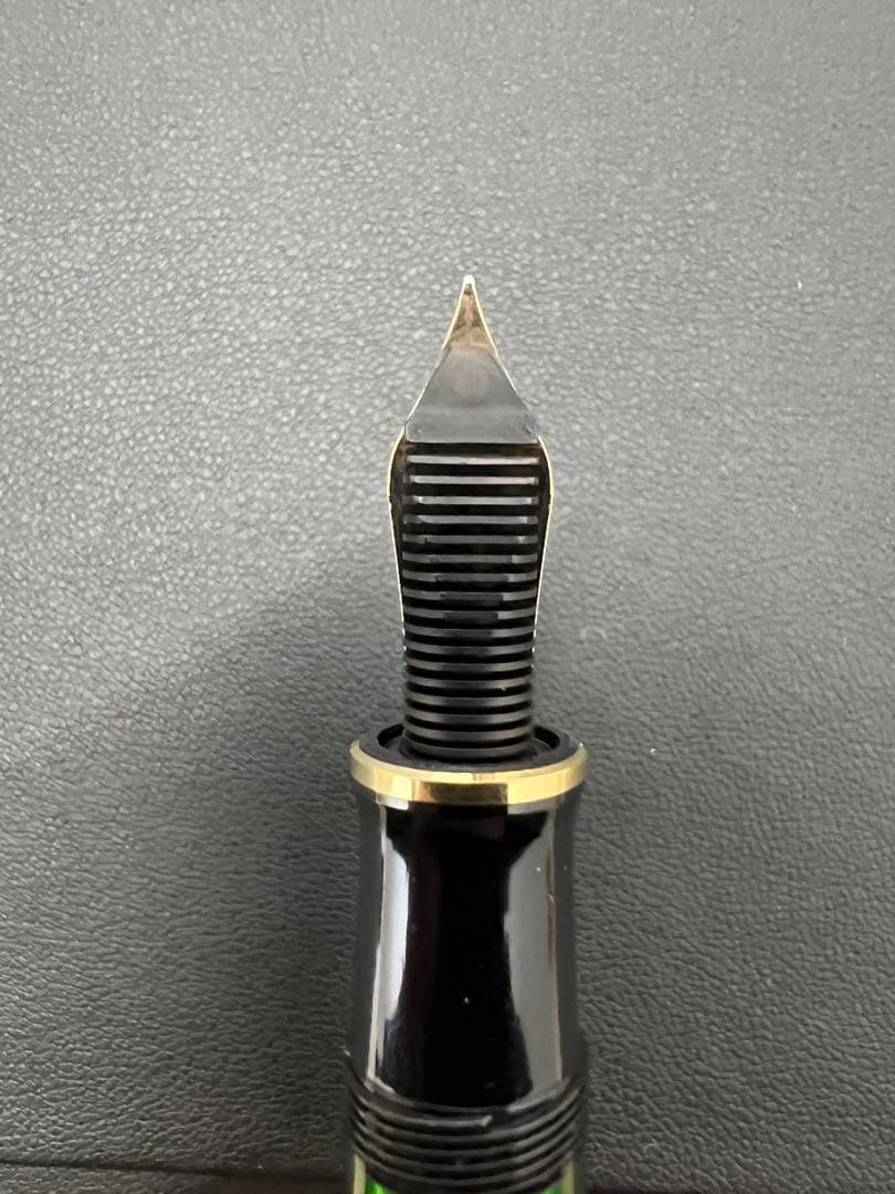 【美品】ペリカン スーベレーン M800 万年筆 EF文字 ブラック