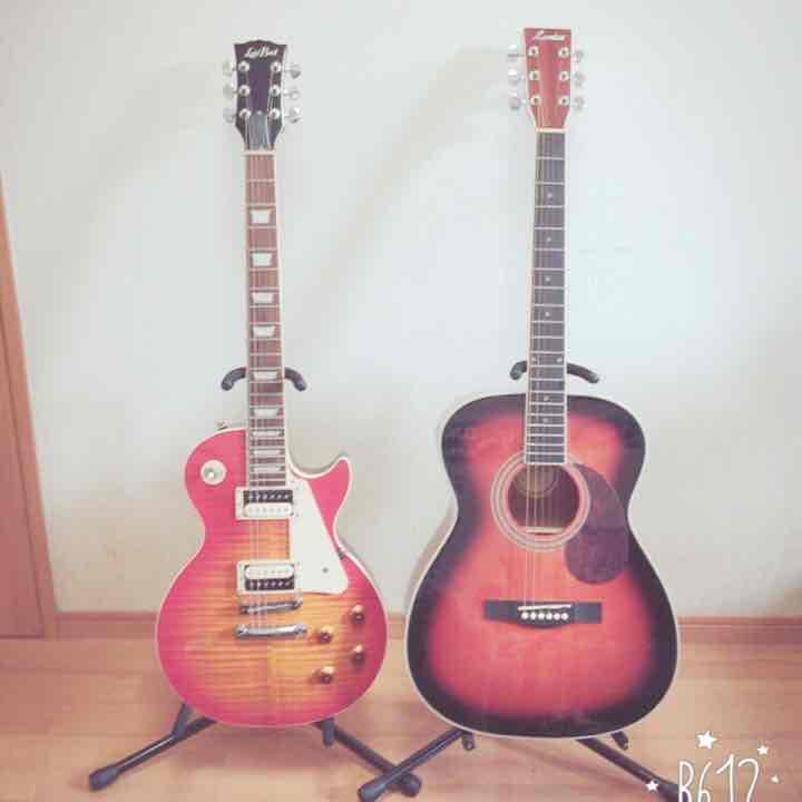エレキギター  アコースティックギター
