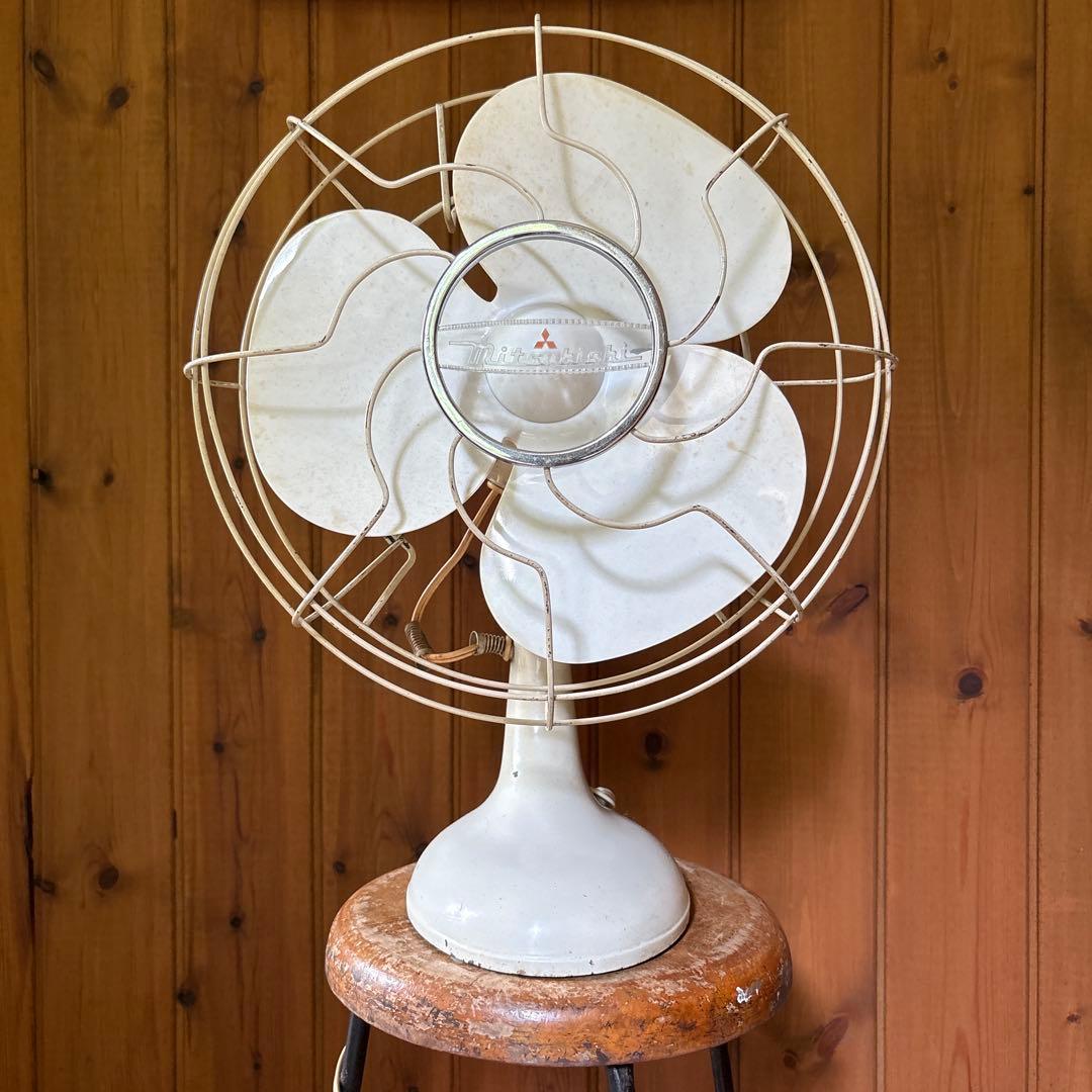【MITSUBISHI】三菱電機 扇風機 昭和レトロ ホワイト 古道具ビンテージ