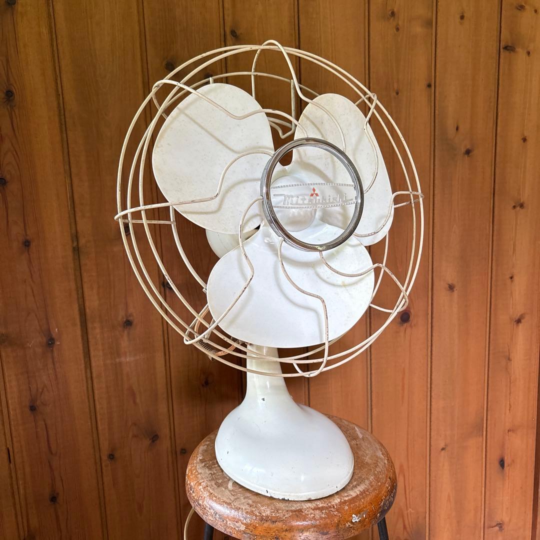 【MITSUBISHI】三菱電機 扇風機 昭和レトロ ホワイト 古道具ビンテージ