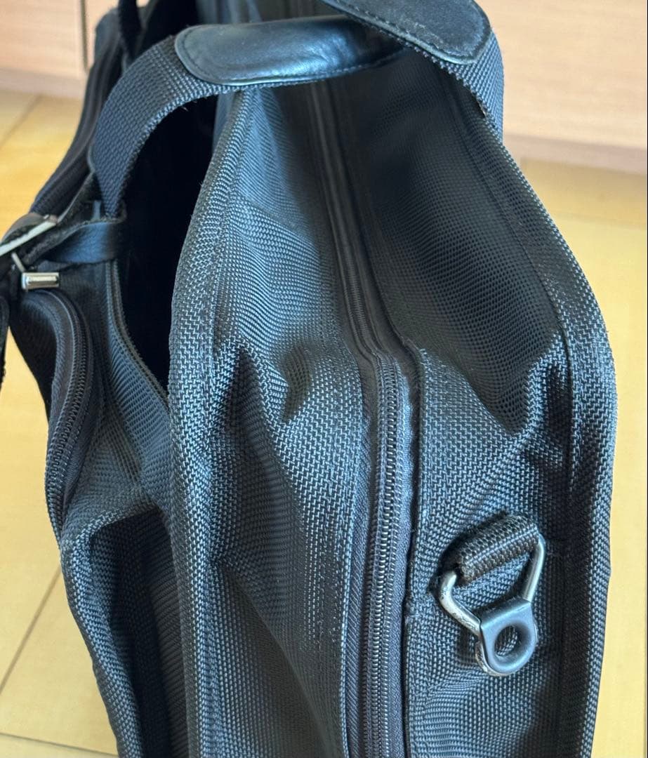 赤ロゴ TUMI トゥミ ビジネスバッグ ブラック 正規品