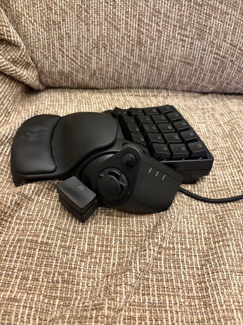 Razer TARTARUS PRO 左手デバイス ゲーミングキーパッド