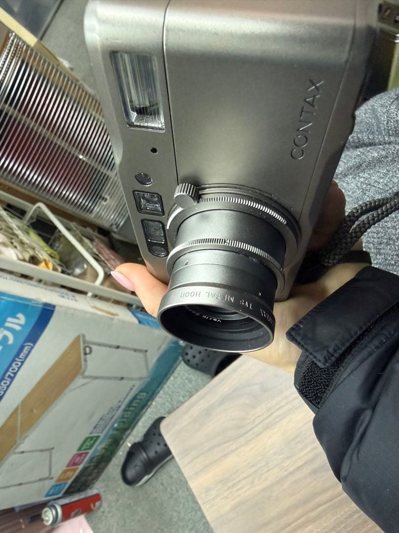 【ジャンク品】CONTAX コンパクトフィルムカメラ シルバー