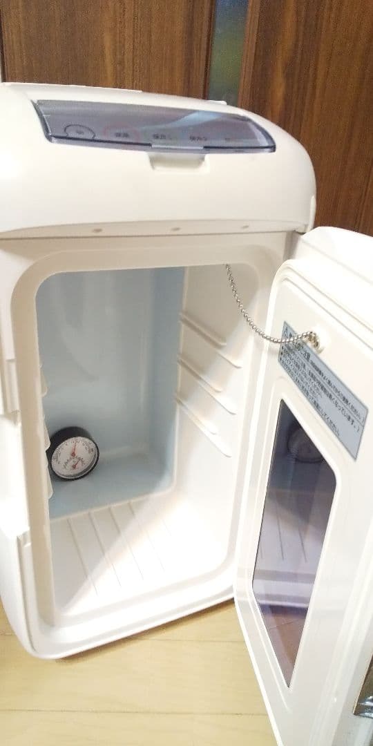 暖かくも冷たくも出来て➰年中大活躍♥️ツインバードポータブル温冷蔵庫