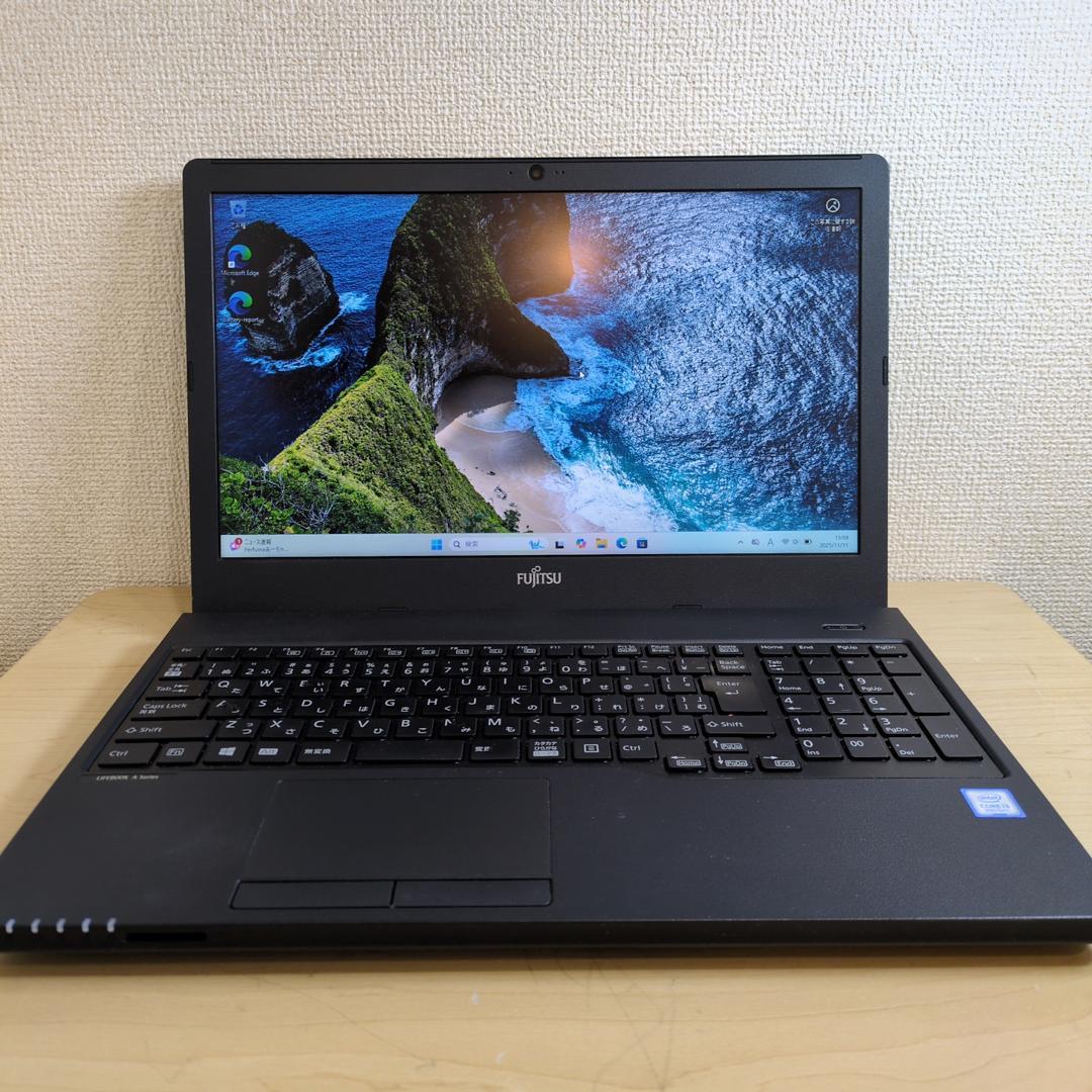 富士通【SSD256GB】【Core i3】【メモリ16GB】M625