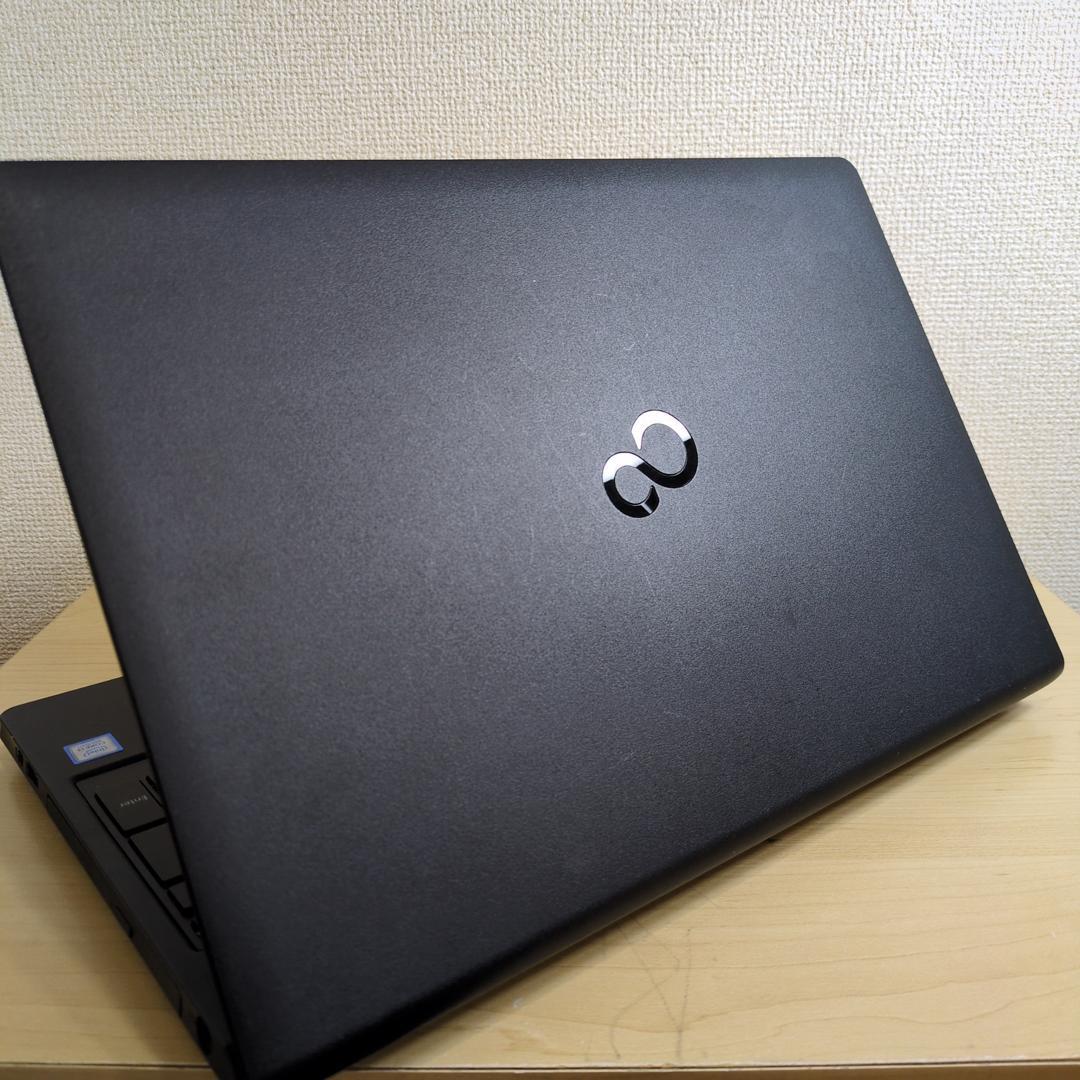 富士通【SSD256GB】【Core i3】【メモリ16GB】M625